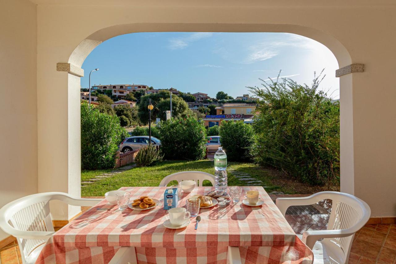 Appartamento Sette Posti Vicino Al Centro Di San Teodoro San Teodoro  Exterior photo